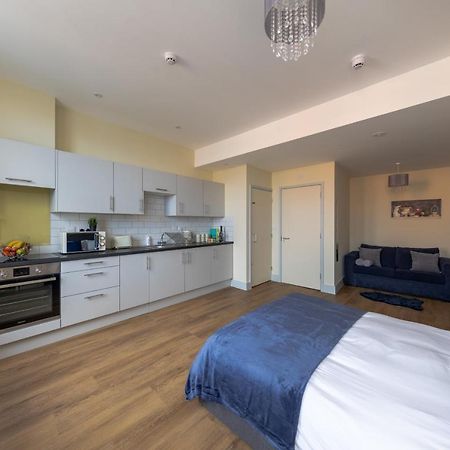 Apartment 7, Isabella House, Aparthotel, By Rentmyhouse Hereford Exterior photo